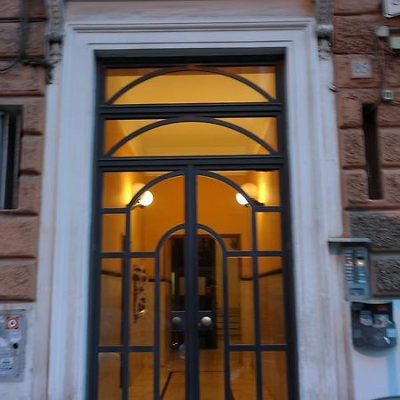 Happy Rome Hostel Exterior photo